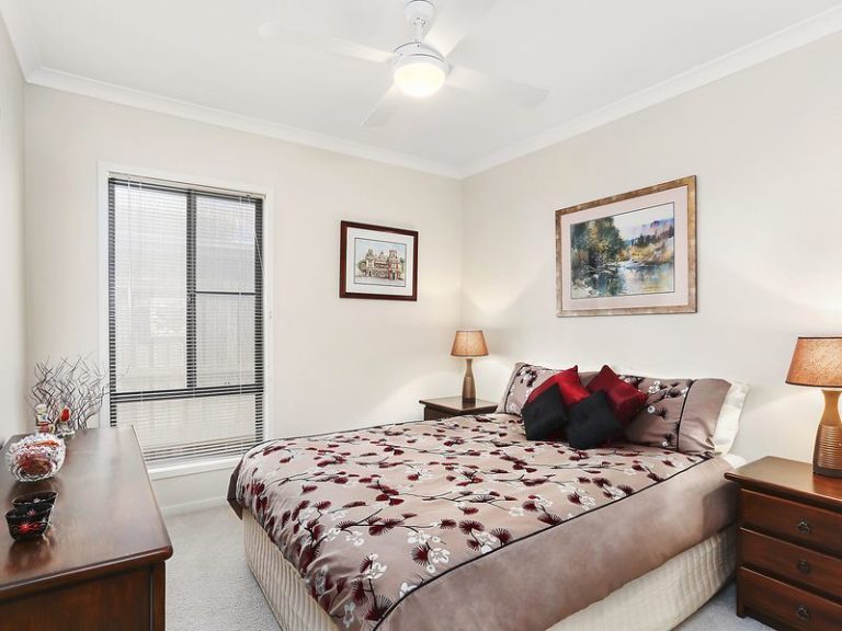 9 Leeside Street, LITTLE MOUNTAIN QLD 4551 - photo 5