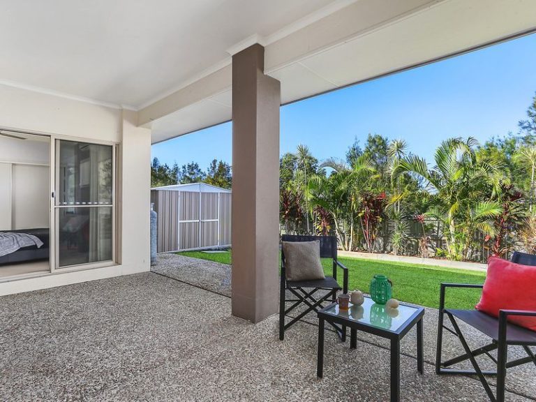 15 Wilkiea Street, MERIDAN PLAINS QLD 4551 - photo 2