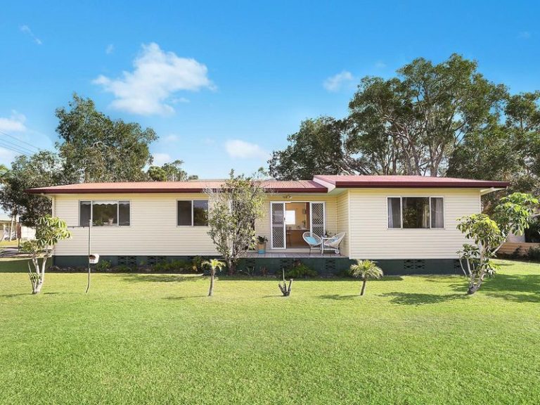 30 Bungama Street, MAROOCHYDORE QLD 4558 - photo 3