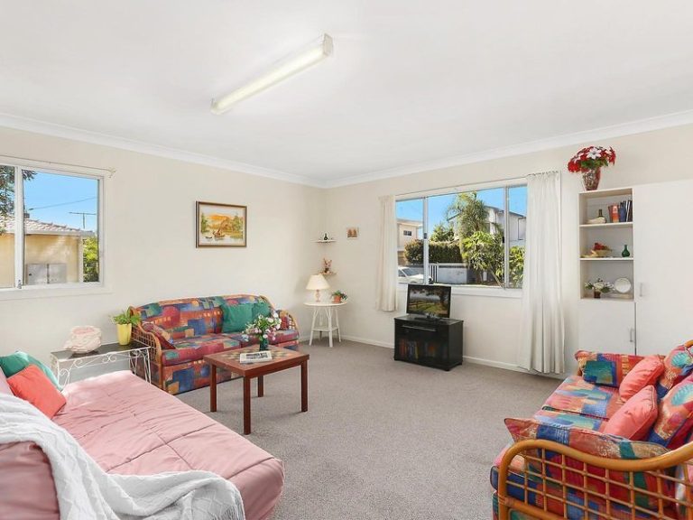 30 Bungama Street, MAROOCHYDORE QLD 4558 - photo 4