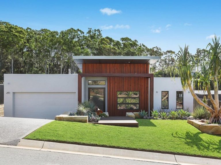Sold - 6 Vaymont Place - New Property in LITTLE MOUNTAIN - Real Estate by Jodie Hedley-Ward