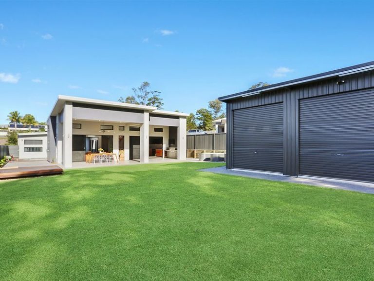 Sold - 6 Vaymont Place - New Property in LITTLE MOUNTAIN - Real Estate by Jodie Hedley-Ward