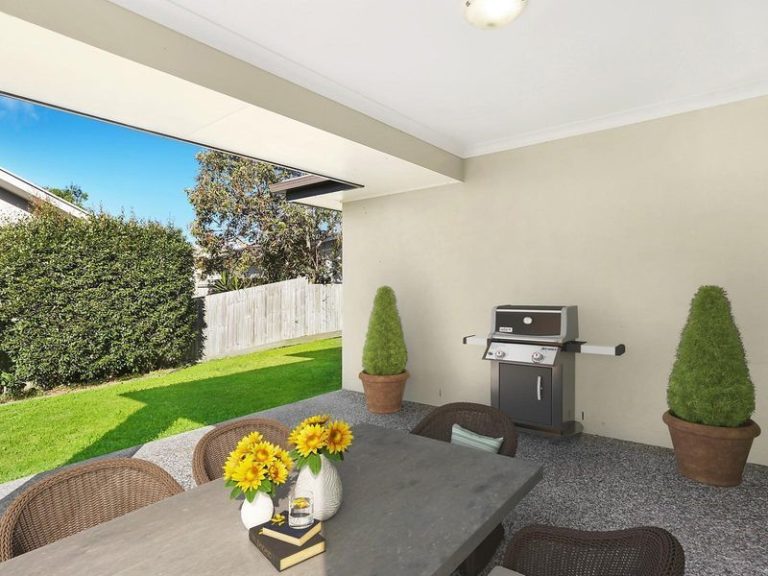 10 Whitebeech Street, MERIDAN PLAINS QLD 4551 - photo 2
