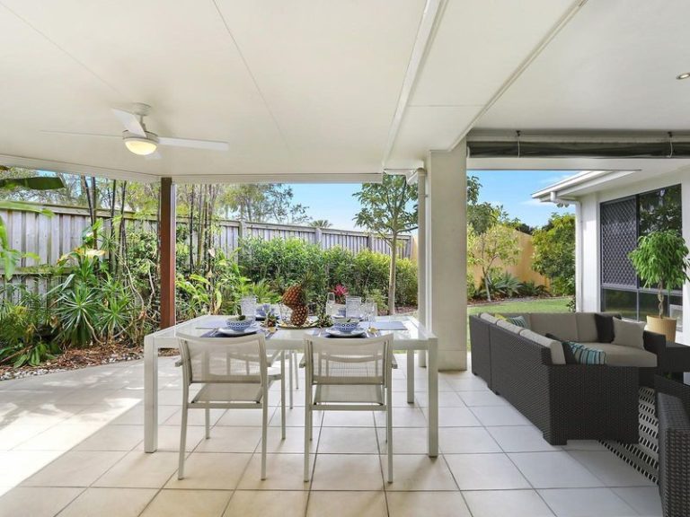 1 Bonaire Court, KAWANA ISLAND QLD 4575 - photo 2