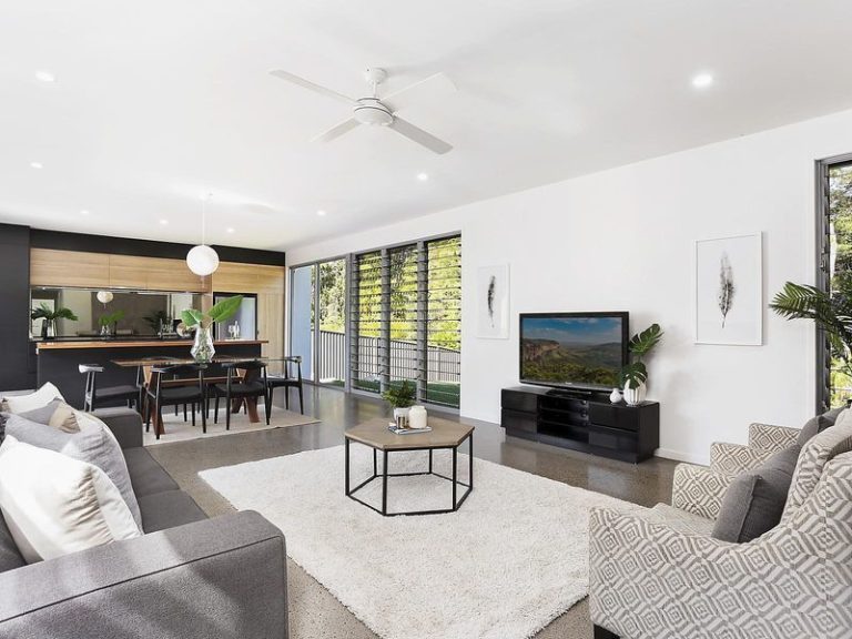 20 Forest Ridge Avenue, PALMVIEW QLD 4553 - photo 4