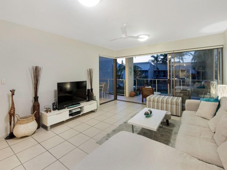 26/1 Grenada Way, KAWANA ISLAND QLD 4575 - photo 10