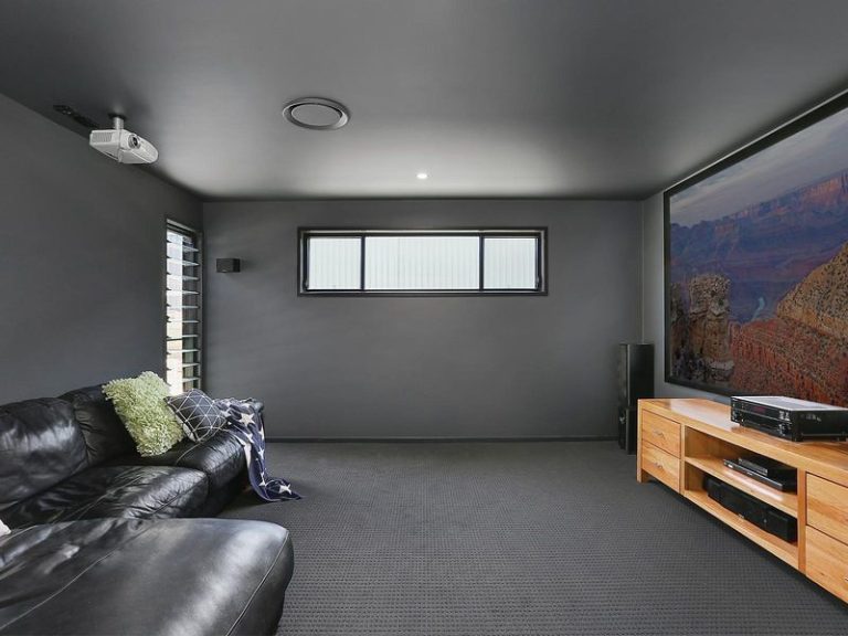 4 Vaymont Place, LITTLE MOUNTAIN QLD 4551 - photo 8