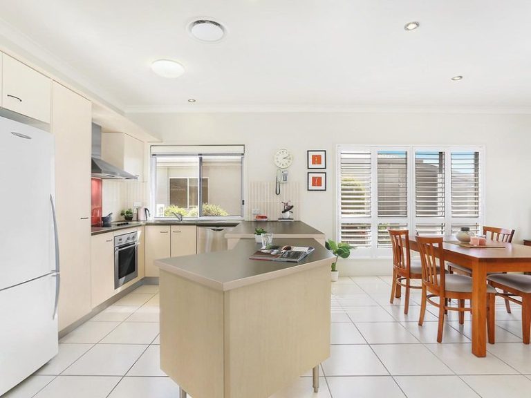 135/2 Grand Parade, KAWANA ISLAND QLD 4575 - photo 2
