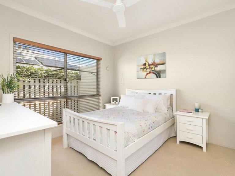 95/2 Grand Parade, KAWANA ISLAND QLD 4575 - photo 4