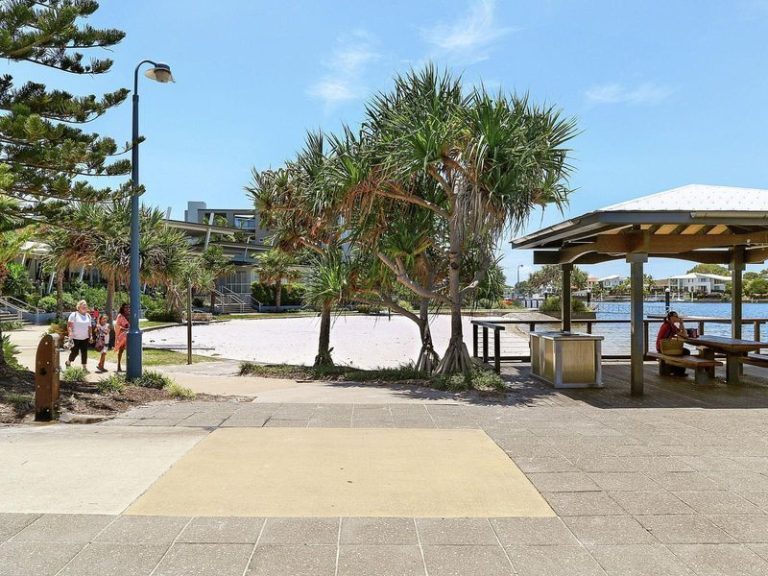 95/2 Grand Parade, KAWANA ISLAND QLD 4575 - photo 10