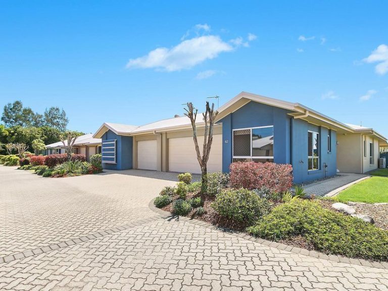 62/2 Grand Parade, KAWANA ISLAND QLD 4575 - photo 8