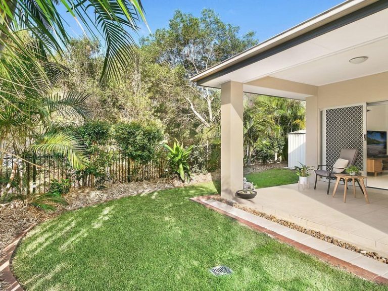29 Little Mountain Drive, LITTLE MOUNTAIN QLD 4551 - photo 2