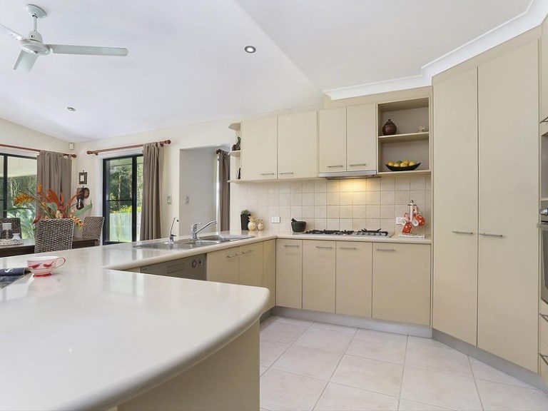 4 Midyim Court, MERIDAN PLAINS QLD 4551 - photo 6