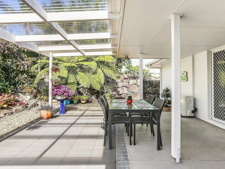 41 Bellevue Drive, LITTLE MOUNTAIN QLD 4551 - photo 2