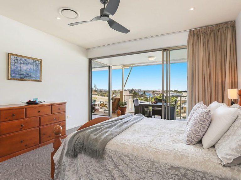 54/1 Grenada Way, KAWANA ISLAND QLD 4575 - photo 7