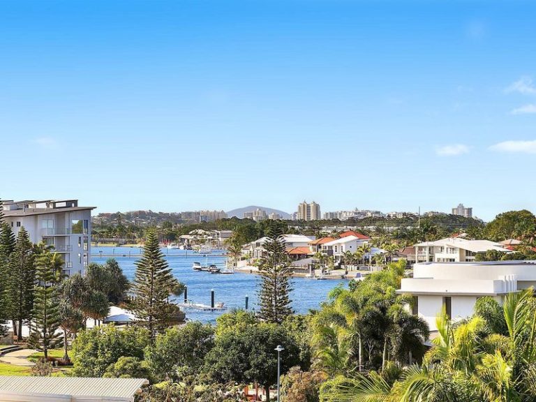 54/1 Grenada Way, KAWANA ISLAND QLD 4575 - McGrath Coast & Hinterland