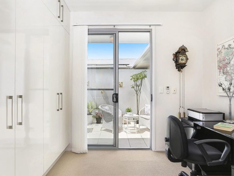 17/239 Kawana Way, KAWANA ISLAND QLD 4575 - photo 8