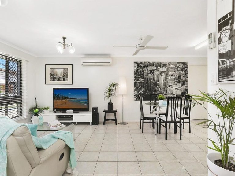 2/4 Farlow Street, CURRIMUNDI QLD 4551 - McGrath Coast & Hinterland