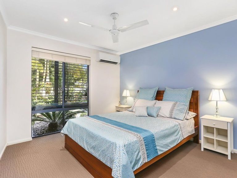 7 Sardinia Place, KAWANA ISLAND QLD 4575 - photo 11