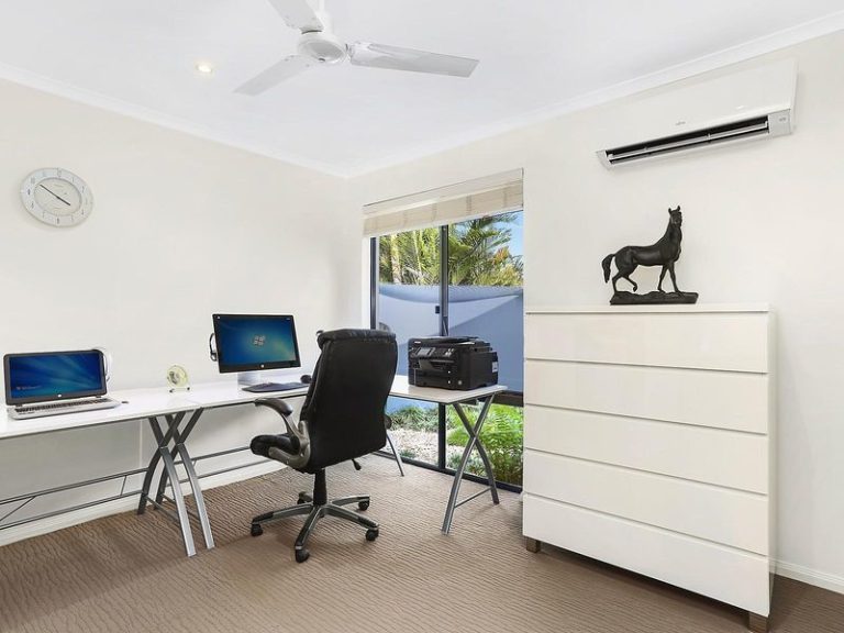 7 Sardinia Place, KAWANA ISLAND QLD 4575 - photo 10