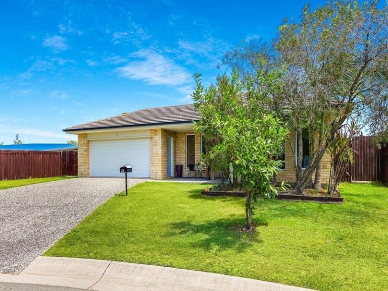Sold - 23 Griffin Crescent - New Property in CALOUNDRA WEST - Real Estate by Nicki Colam