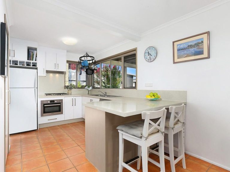 3/12 King Street, KINGS BEACH QLD 4551 - photo 2