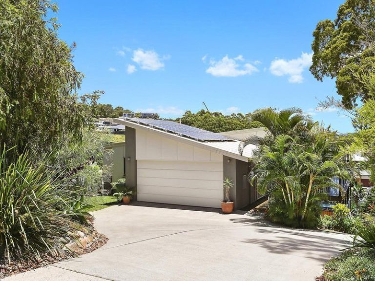 17 Hinterland Drive, LITTLE MOUNTAIN QLD 4551 - photo 12