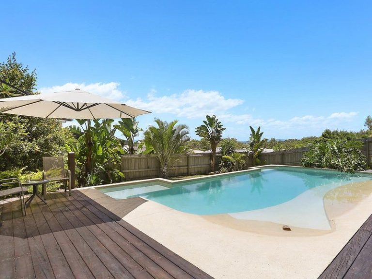 17 Hinterland Drive, LITTLE MOUNTAIN QLD 4551 - photo 4
