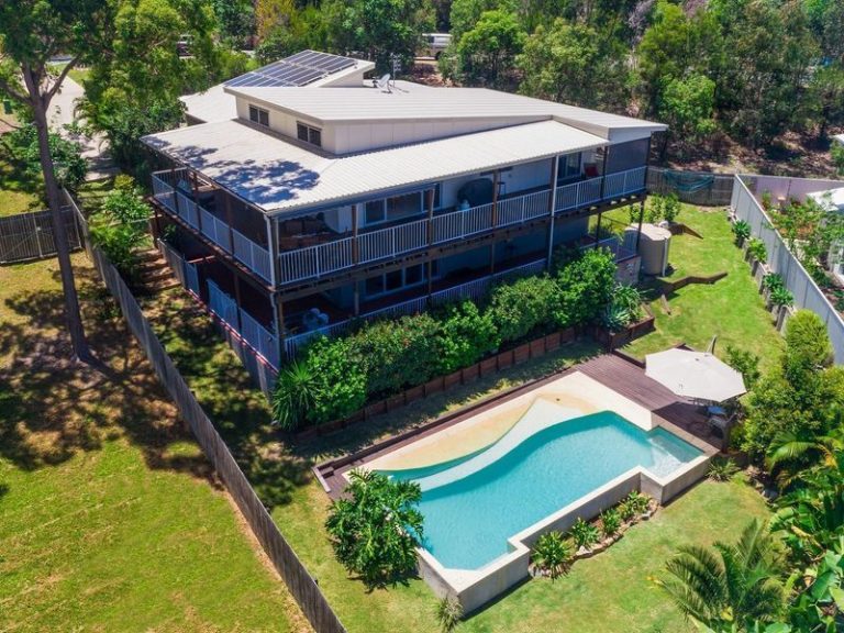 17 Hinterland Drive, LITTLE MOUNTAIN QLD 4551 - photo 6