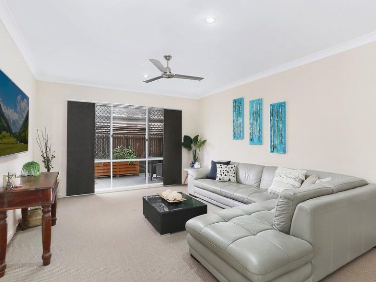 7 Piccabeen Street, MERIDAN PLAINS QLD 4551 - photo 5