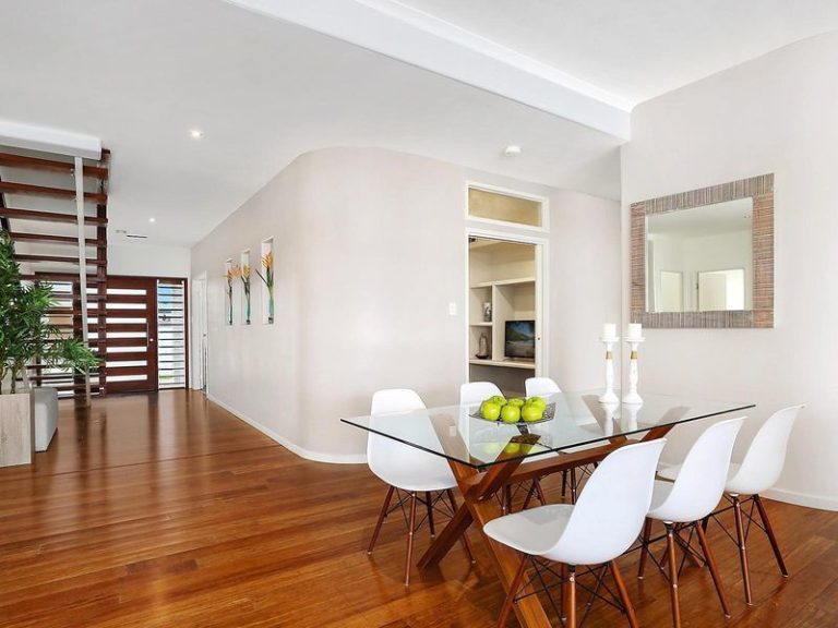 1 Nevis Court, KAWANA ISLAND QLD 4575 - photo 11