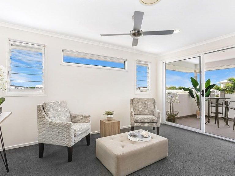 1 Nevis Court, KAWANA ISLAND QLD 4575 - photo 9