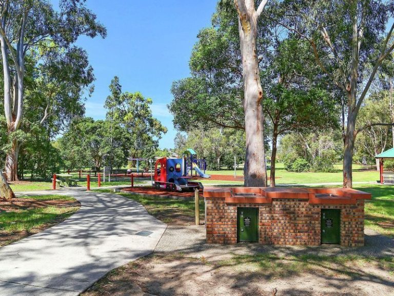 11 Albatross Avenue, AROONA QLD 4551 - photo 6