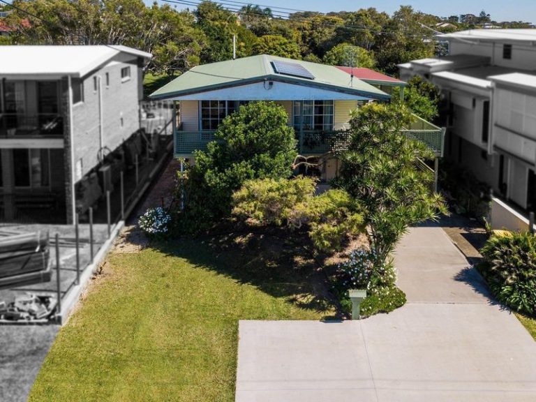 16 Albert Street, SHELLY BEACH QLD 4810 - photo 3