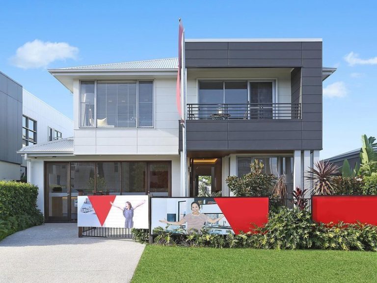 28 Lighthouse Circuit, BIRTINYA QLD 4575 - photo 11