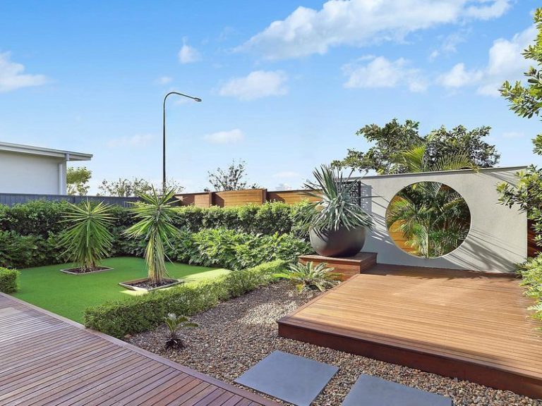 28 Lighthouse Circuit, BIRTINYA QLD 4575 - photo 3