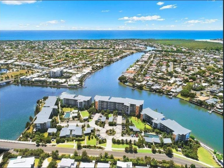 16/99 Birtinya Boulevard, Birtinya QLD 4575 - photo 2