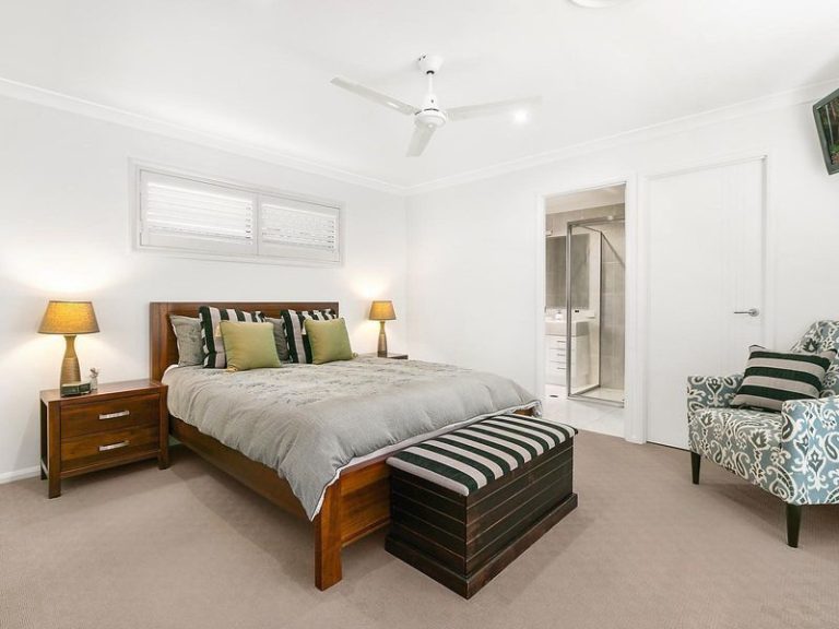 4 Riverstone Crescent, LITTLE MOUNTAIN QLD 4551 - photo 4