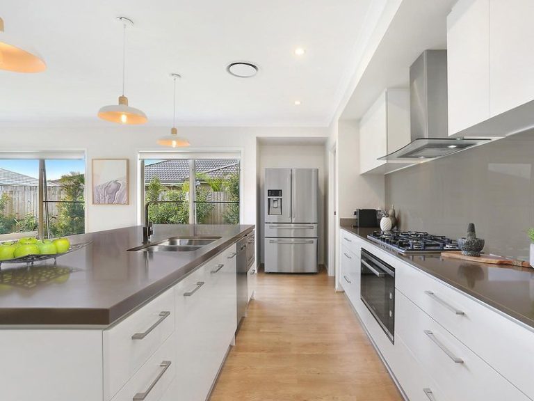 29 Verde Circuit, CALOUNDRA WEST QLD 4551 - photo 3