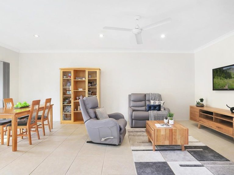 22/239 Kawana Way, KAWANA ISLAND QLD 4575 - photo 5