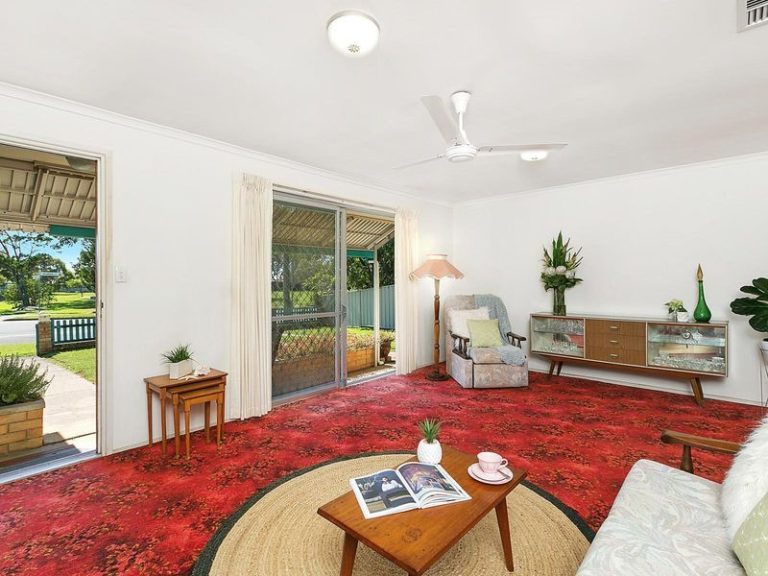 24 Browning Boulevard, BATTERY HILL QLD 4551 - photo 2