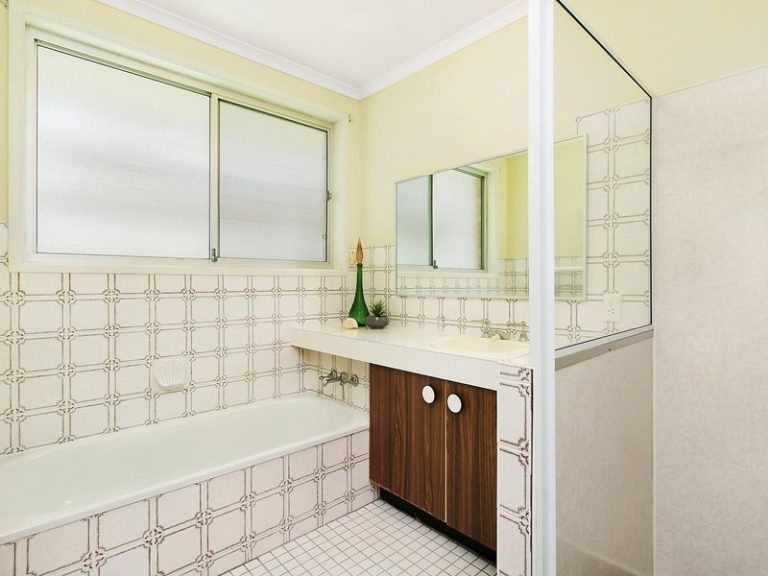 24 Browning Boulevard, BATTERY HILL QLD 4551 - photo 5