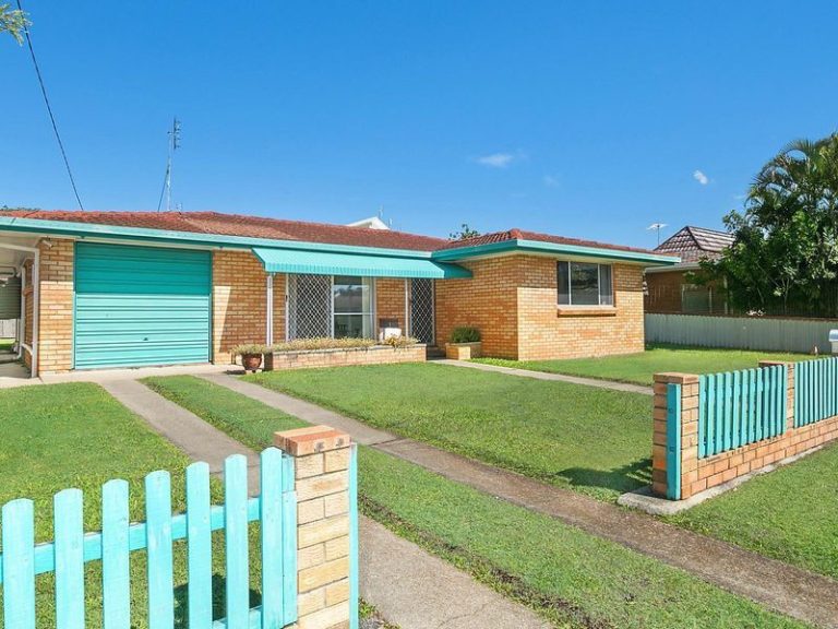24 Browning Boulevard, BATTERY HILL QLD 4551 - McGrath Coast & Hinterland