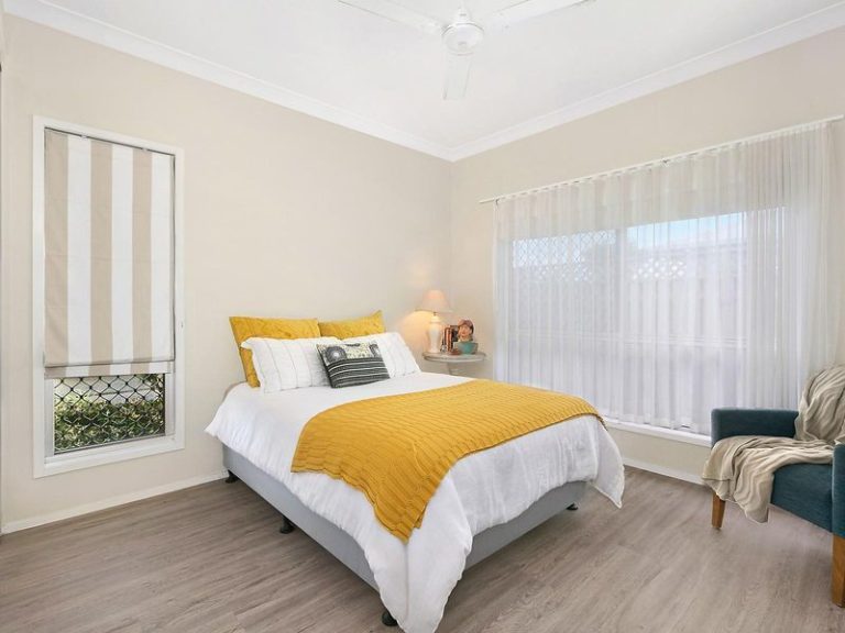 93/2 Grand Parade, KAWANA ISLAND QLD 4575 - photo 3