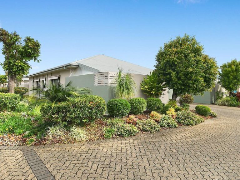 93/2 Grand Parade, KAWANA ISLAND QLD 4575 - photo 5