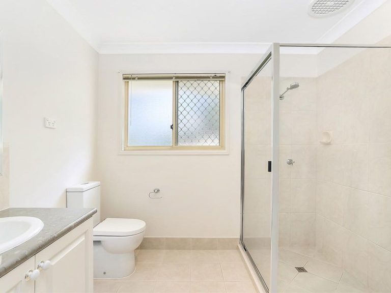 10 Oakwood Street, LITTLE MOUNTAIN QLD 4551 - photo 7