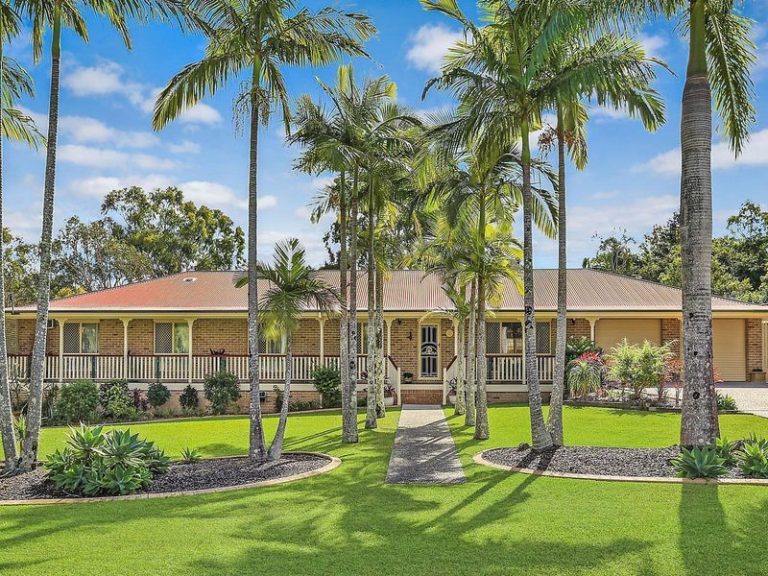 10 Oakwood Street, LITTLE MOUNTAIN QLD 4551 - McGrath Coast & Hinterland