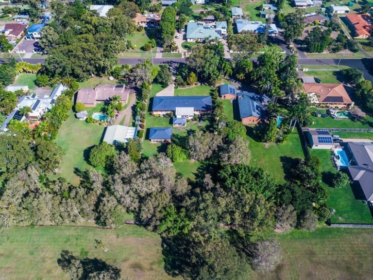 5 Casuarina Drive, LITTLE MOUNTAIN QLD 4551 - photo 8