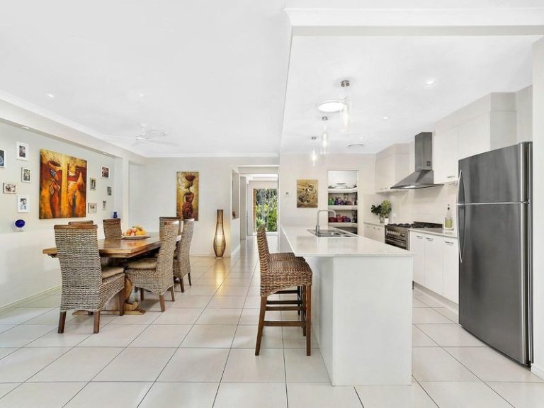 7 Bilby Place, MOOLOOLAH VALLEY QLD 4553 - photo 4