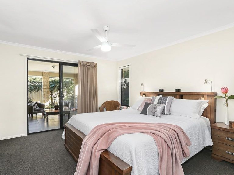 81 High Park Crescent, LITTLE MOUNTAIN QLD 4551 - photo 4